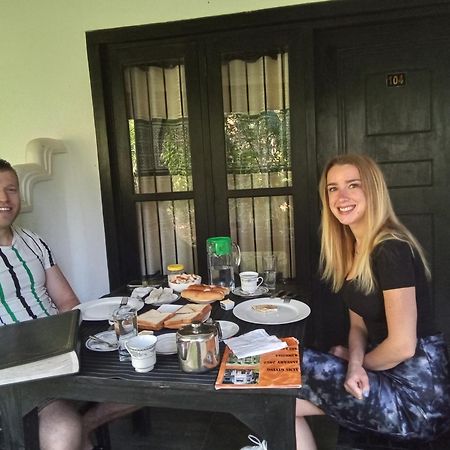 Amron Resort Szigirija Szoba fotó