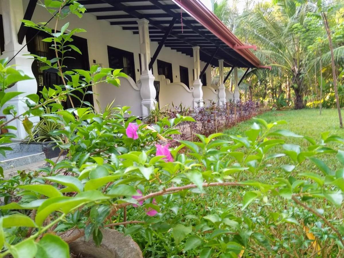 Amron Resort Szigirija Kültér fotó